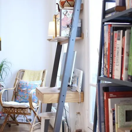 Hostnfly - Charming Bright Studio Near Montmartre Paris